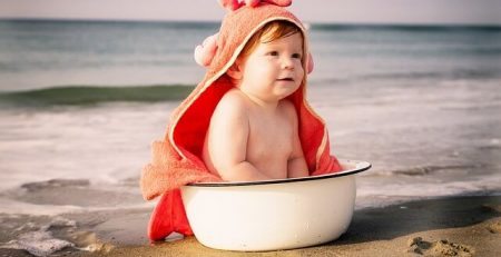 אמבטיה לתינוק