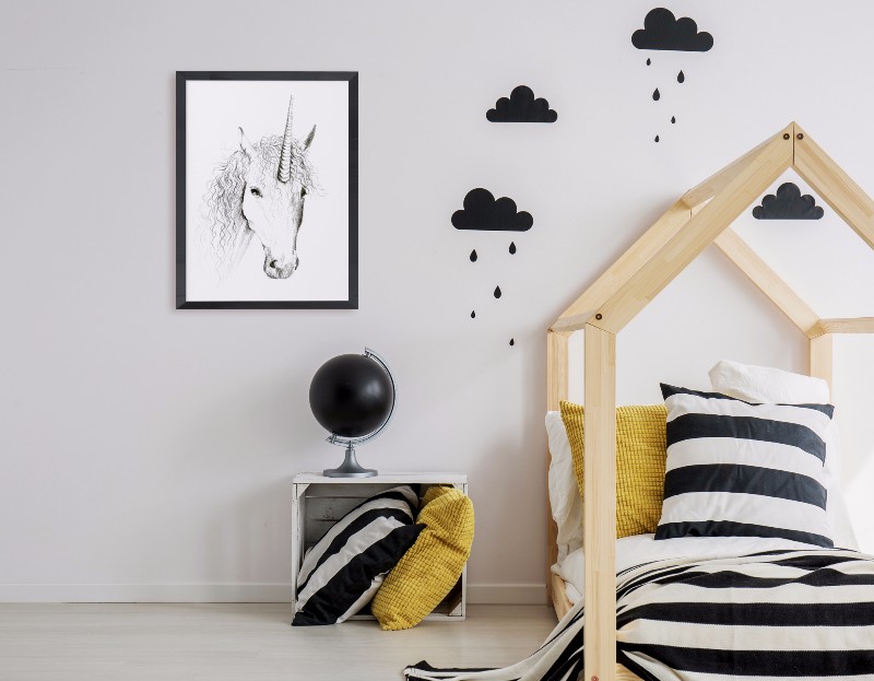 1_Frame-over-bed-D_30_40